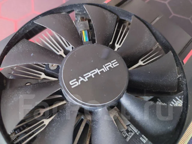 Radeon RX 550 ����