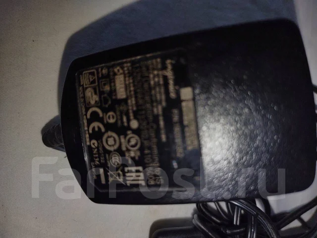 Philips Xenium E160. �/�, �� 8 ��, ������, 3G, 4G LTE, ��������� ����