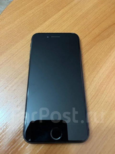 Apple iPhone 8. �/�, 64 ��, ������, 4G LTE, NFC ����