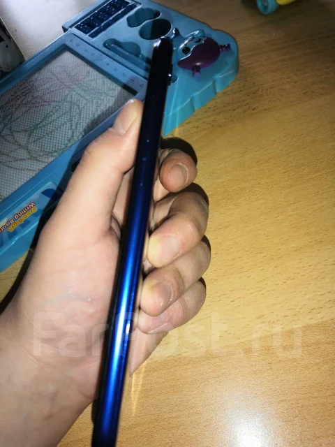 Honor 8A. �/�, 32 ��, �����, 4G LTE, Dual-SIM, NFC ����
