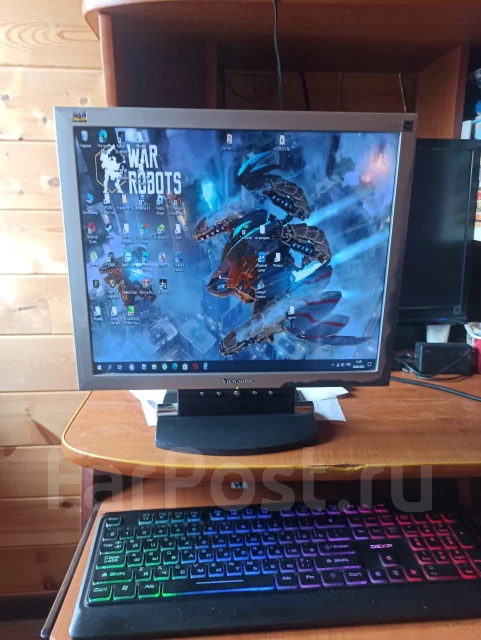 ViewSonic. 17", ���������� �� (LCD, LED, QLED) ����