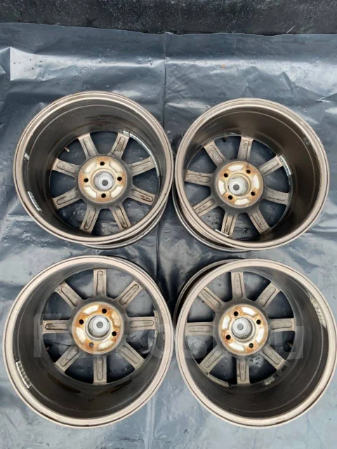 Watanabe R-type. 8.0x15", 4x100, ET20, �� 70���. ����