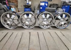 Lenso Titan. 9.0x20", 6x139.7, ET37 ����