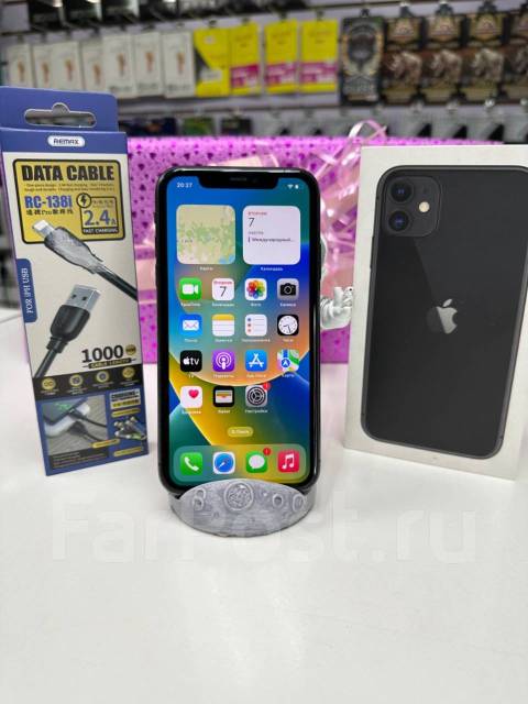 Apple iPhone 11 64 ГБ - Смартфоны и сотовые телефоны в Находке