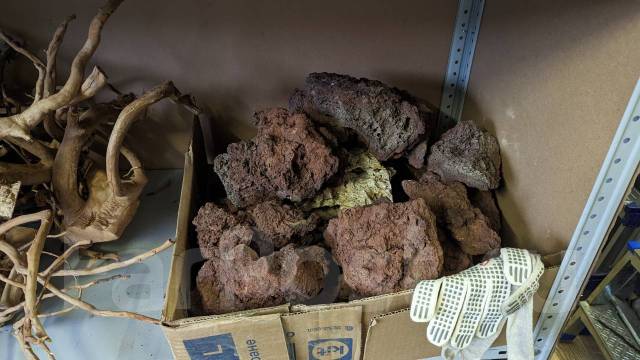 Вулканические камни, в наличии. Цена: 250₽ во Владивостоке