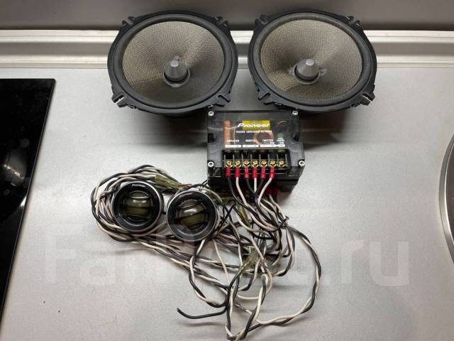 Динамики Pioneer TS-D1720C с пищалками и кроссоверами - Динамики и ...