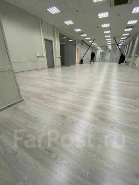 Укладка ламината, пвх плитки, монтаж полов и потолков во Владивостоке