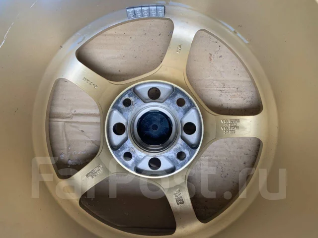RAYS Gram Lights 57C. 8.0x16", 4x114.3, ET30, �� 70���. ����