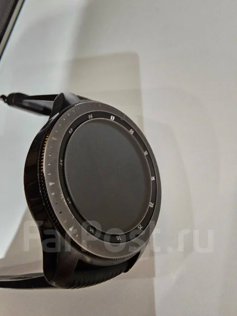 Samsung Galaxy Watch. IP68 ����