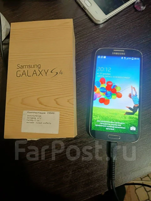Samsung Galaxy S4. �/�, 16 ��, �����, 4G LTE ����