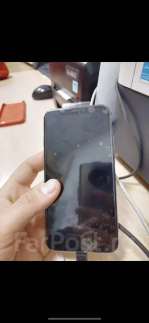 Apple iPhone Xs. �/�, 64 ��, �����, 4G LTE ����
