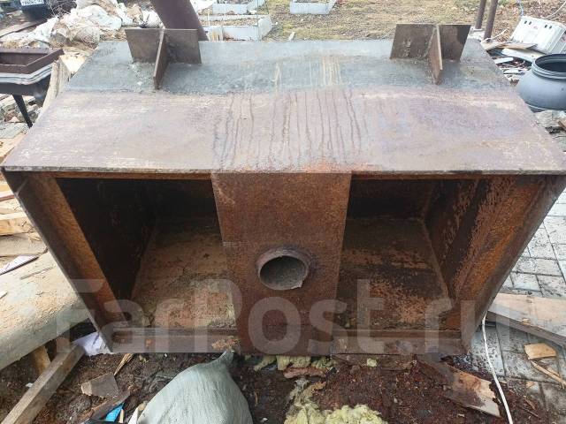 Бак под воду, водогрейный, в наличии. Цена: 5 000₽ во Владивостоке