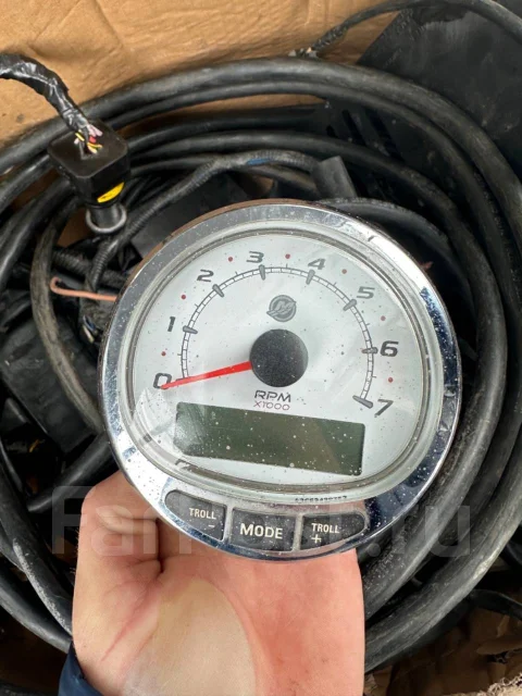 Mercury. 115��.�., 2-�������, ����������, ���� L (508 ��), 2012 ��� ����