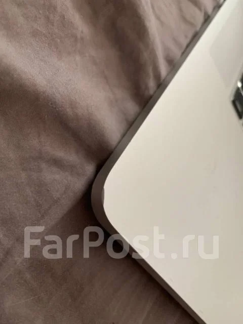Apple MacBook Pro 15 2015 Mid. 15.4", 2,5����, ��� 16 ��, ���� 512���, WiFi: 1, Bluetooth: 1, ����������� �� 9��. ����