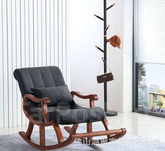 Кресло качалка из цельного массива дерева, новый, в наличии. Цена: 25 ...