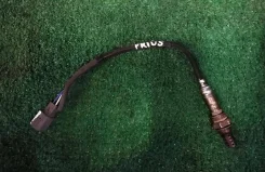 ������ ����������� Toyota Prius 10 8946547030 ����