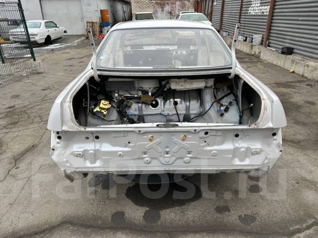 Toyota crown jzs143