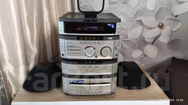 Мощный муз центр Sony MHC-M555 - Музыкальные центры, магнитофоны во ...