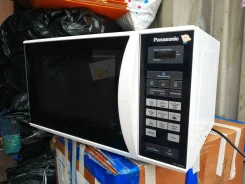 Panasonic. NN-ST342W ����