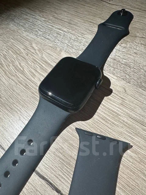 Apple Watch SE 2. NFC ����