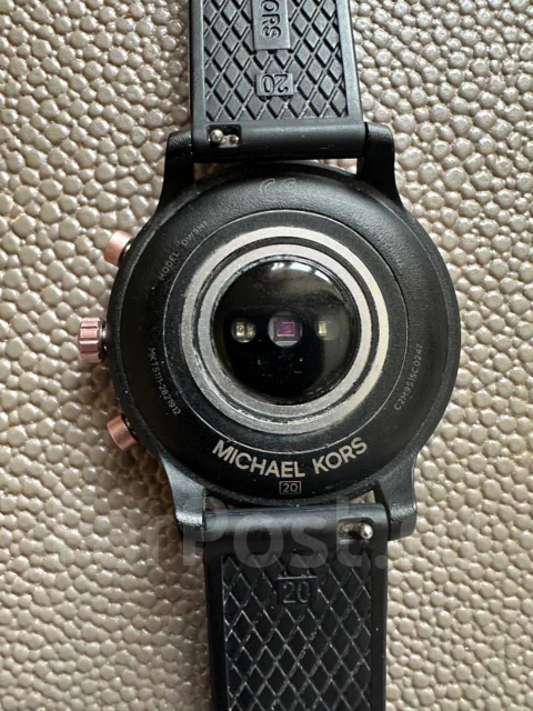 Michael Kors ����