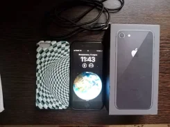 Apple iPhone 8. �/�, 256 ��, ������, 4G LTE ����