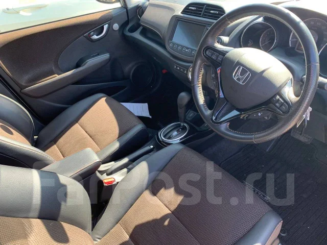 Honda Fit Shuttle. GP23120310 ����