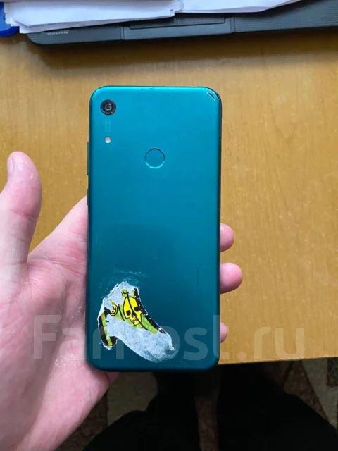 Honor 8A. �/�, 64 ��, �������, 4G LTE ����