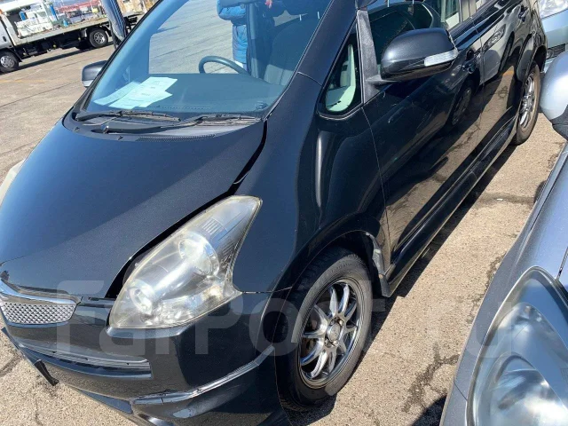 Toyota Ractis. SCP1000078084, 2SZFE ����