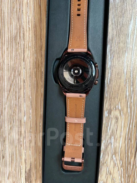 Samsung Galaxy Watch ����