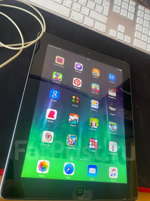 Apple iPad 2. 9.7 ������ ����