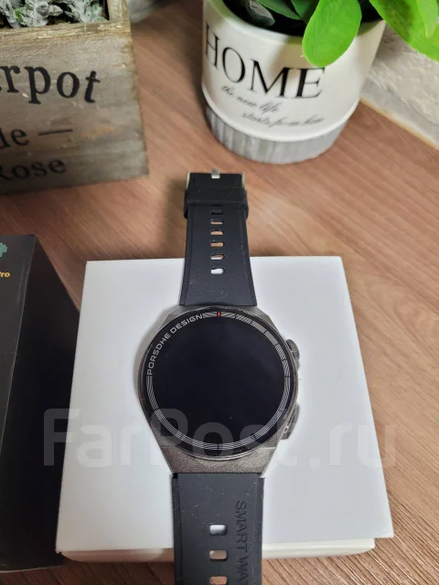 Smart Watch. GPS, NFC, IP67 ����