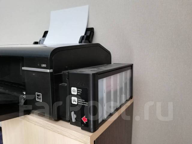 Принтер струйный Epson L800, б/у, в наличии. Цена: 35 000₽ во Владивостоке