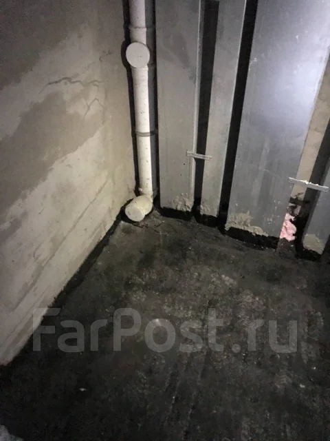 ��������, ����� ������������ 64. ��������������, ������� ����, 25,6���.��., 8/9 ���� ����