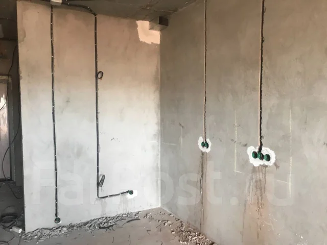 ��������, ����� ������������ 64. ��������������, ������� ����, 25,6���.��., 8/9 ���� ����