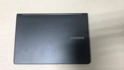 Samsung 900X3�. 13.3", 1,7����, ��� 4 ��, ���� 128���, WiFi: 1, Bluetooth: 1, ����������� �� 2��. ����