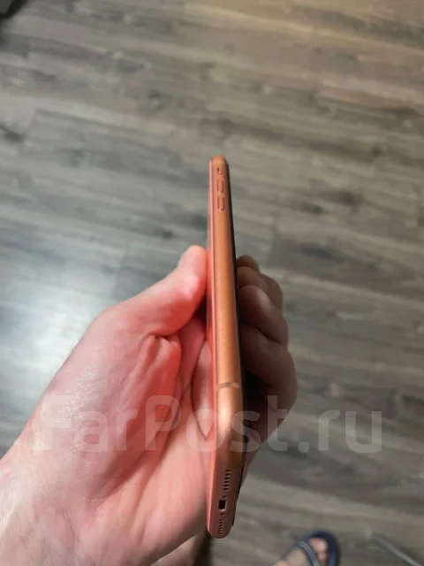 Apple iPhone Xr. �/�, 64 ��, �������, 3G, 4G LTE, ���������� ����