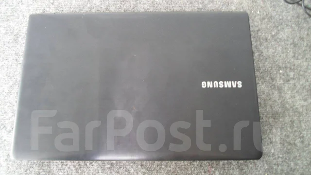 Samsung 310E5C. 15.6", 2,5����, ��� 4 ��, ���� 500���, WiFi: 1, ����������� �� 4 400��. ����