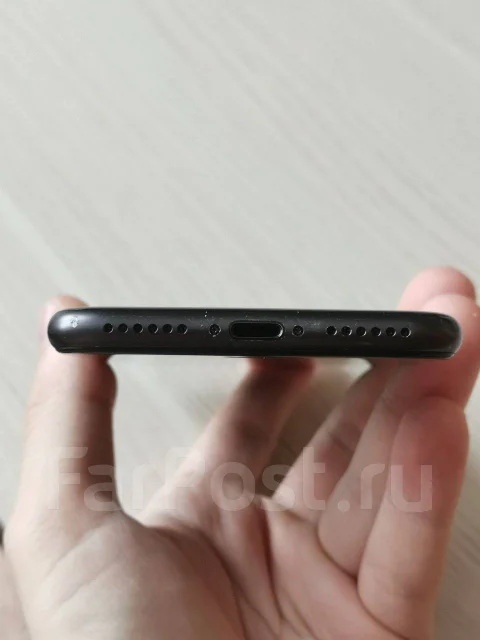 Apple iPhone 8. �/�, 64 ��, ������, 3G, 4G LTE ����