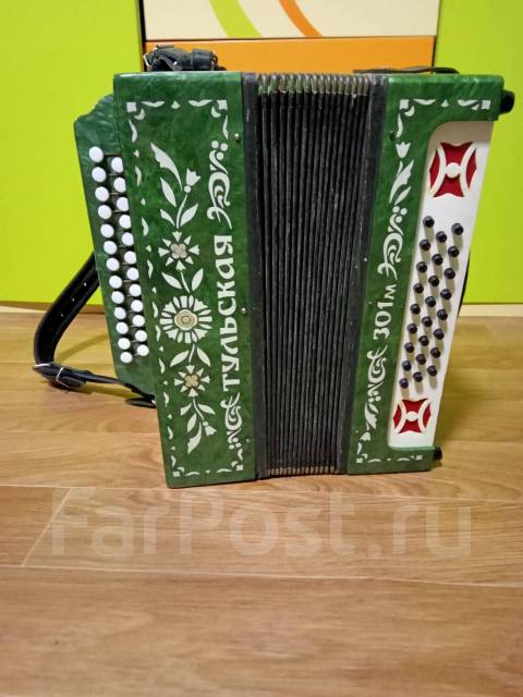 Продам гармонь тульская 301м - Клавишные во Владивостоке