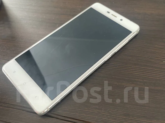 Xiaomi Redmi 4X. �/�, 32 ��, �����, 4G LTE, Dual-SIM, NFC ����