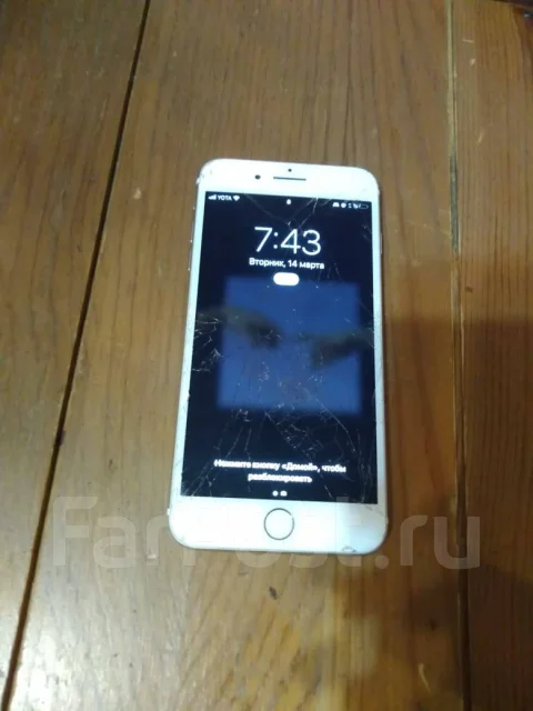 Apple iPhone 7 Plus. �/�, 32 ��, �������, 3G, 4G LTE ����