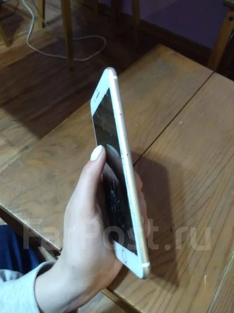Apple iPhone 7 Plus. �/�, 32 ��, �������, 3G, 4G LTE ����