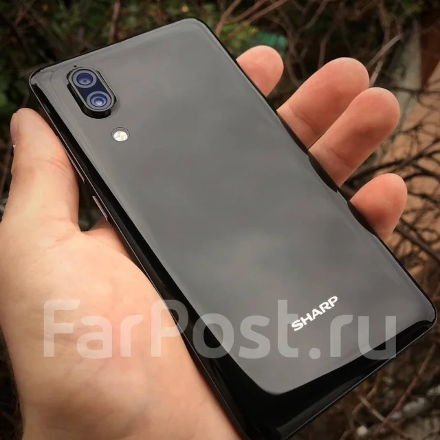 Sharp. �/�, 64 ��, ������, 4G LTE, Dual-SIM, NFC ����