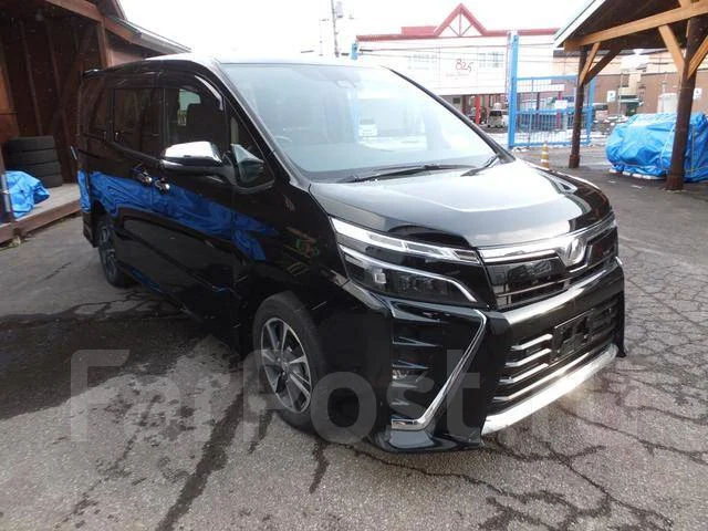 Toyota Voxy. ��������, 4wd, 2.0 (152��.�.), ������, 32 000����. ��, �/�. ��� ����� �� ������������ ����