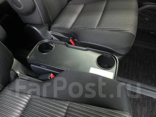 Toyota Voxy. ��������, 4wd, 2.0 (152��.�.), ������, 32 000����. ��, �/�. ��� ����� �� ������������ ����