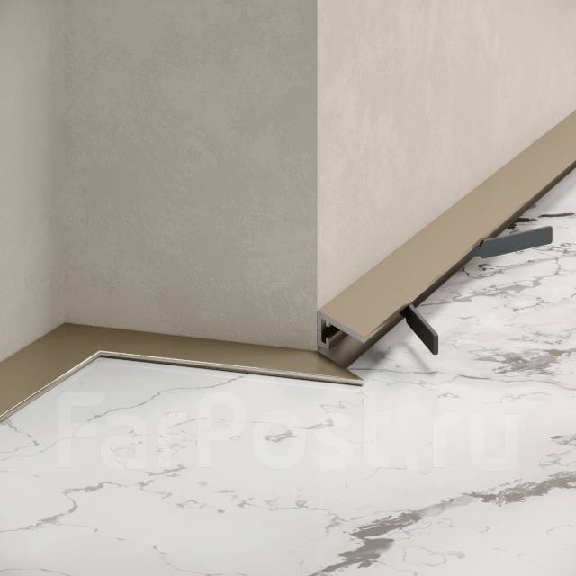 Микроплинтус 11х5 мм цвет светлое золото плинтус напольный в наличии ...