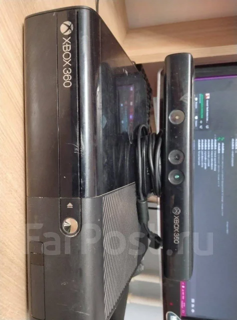 Microsoft Xbox 360 E ����