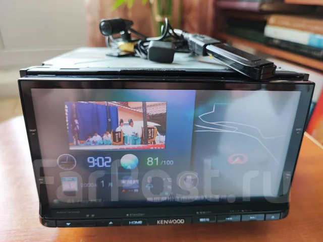 Kenwood MDV-X702 ����