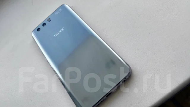 Honor 9. �/�, 64 �� ����